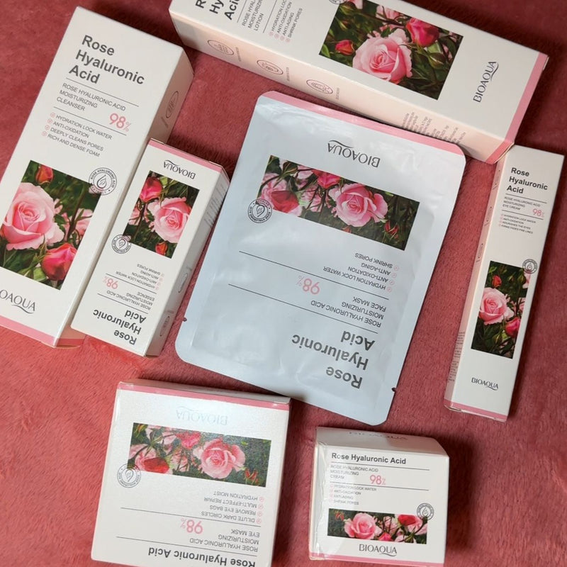 Libera la Verdadera Belleza en Ti: Kit Facial de Rosas BioAqua